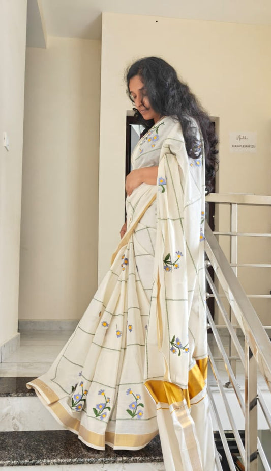 KERALA SAREE WITH FLORAL EMBROIDERY